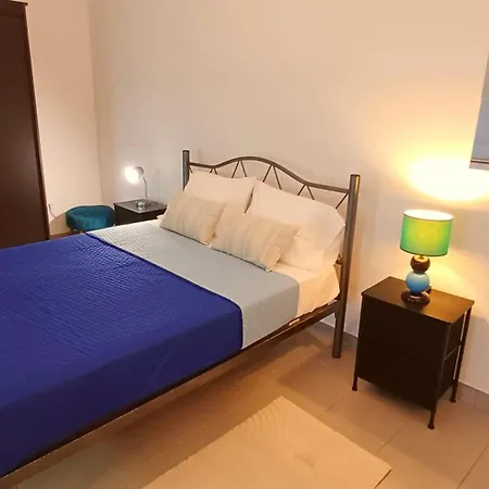 Apartment Loft Acolhedor Com Mezanine No Centro De Angra *