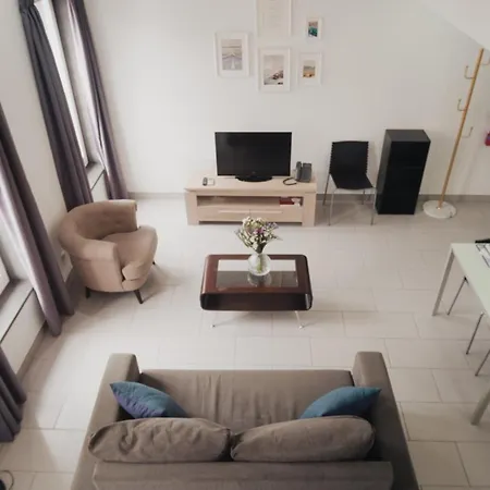 Loft Acolhedor Com Mezanine No Centro De Angra Angra do Heroismo