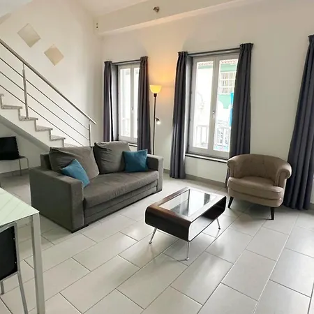 Apartment Loft Acolhedor Com Mezanine No Centro De Angra *