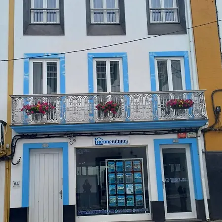 Loft Acolhedor Com Mezanine No Centro De Angra Apartment
