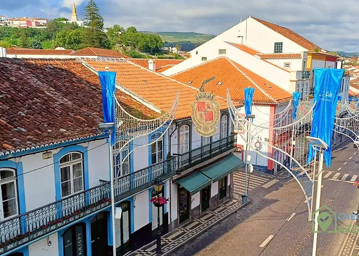 Loft Acolhedor Com Mezanine No Centro De Angra Apartment Angra do Heroismo